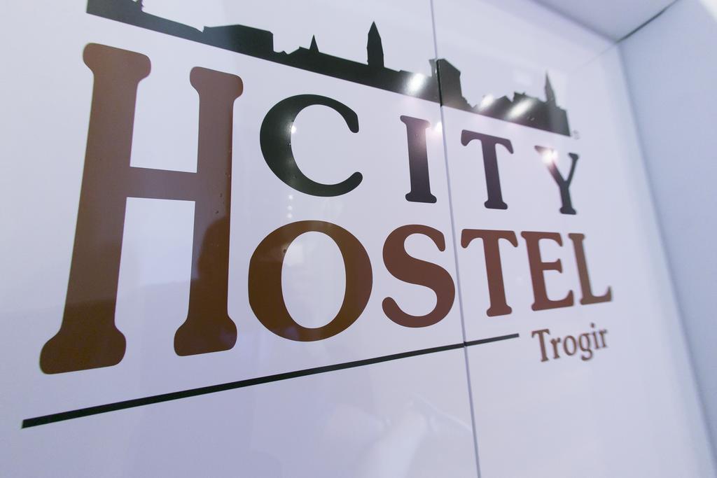 City Hostel Трогир Екстериор снимка