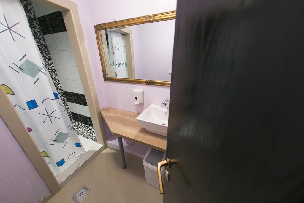City Hostel Трогир Екстериор снимка