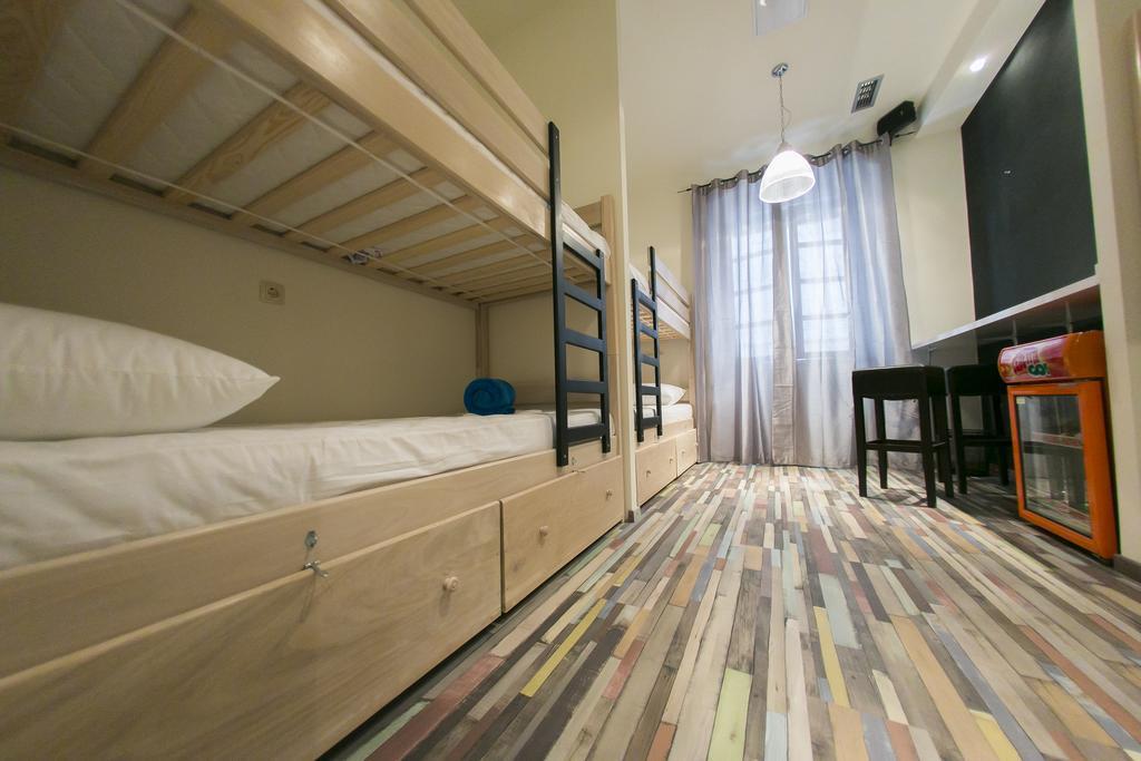 City Hostel Трогир Стая снимка