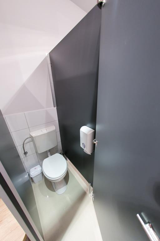 City Hostel Трогир Екстериор снимка